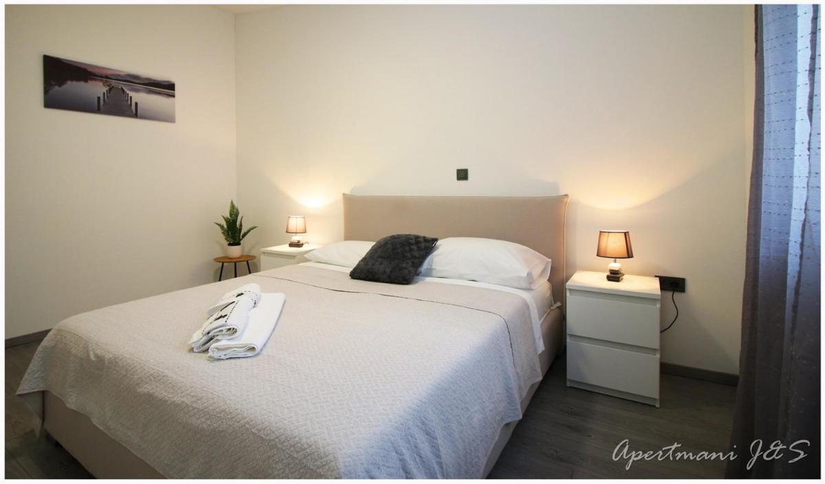 Apartmani Jere&Sara Primošten Exterior foto